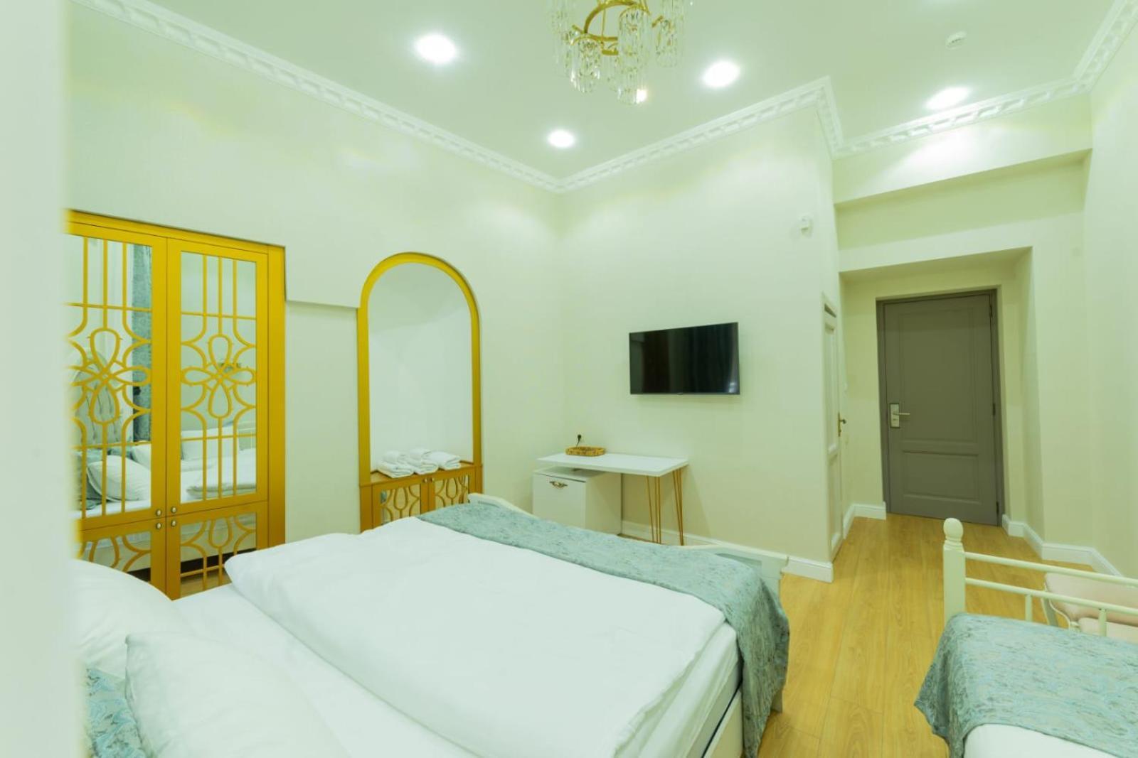 Marita Hotel Tbilisi Ngoại thất bức ảnh