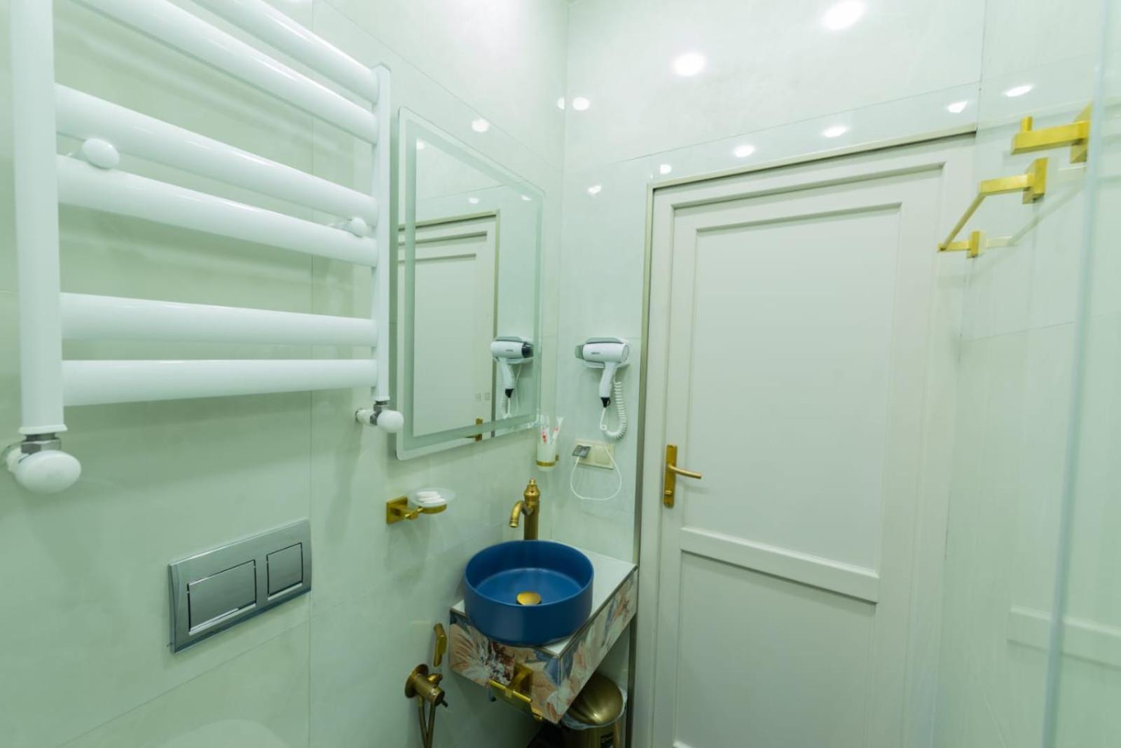 Marita Hotel Tbilisi Ngoại thất bức ảnh