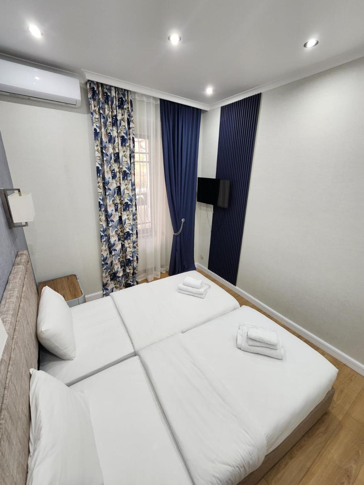 Marita Hotel Tbilisi Ngoại thất bức ảnh