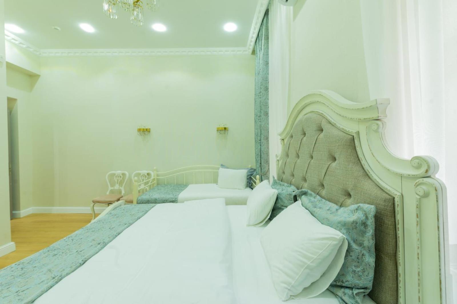 Marita Hotel Tbilisi Ngoại thất bức ảnh