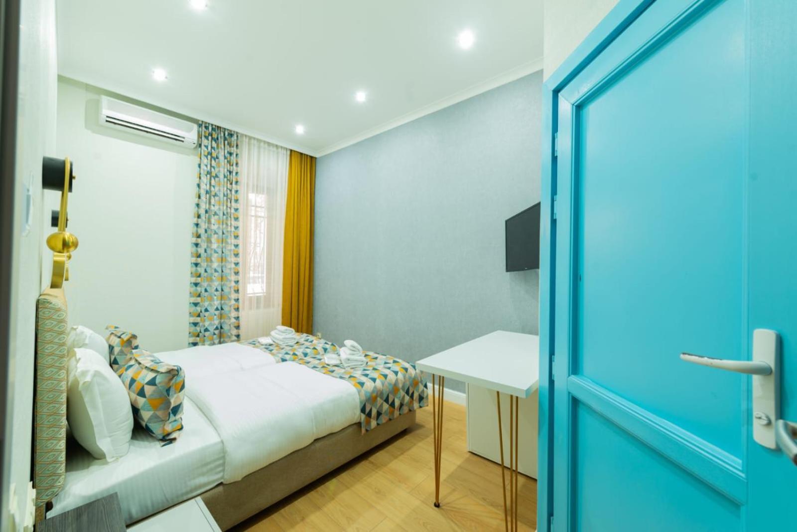 Marita Hotel Tbilisi Ngoại thất bức ảnh